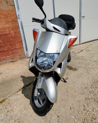 Honda pantheon 125
