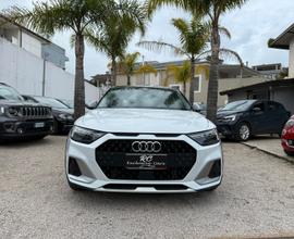 Audi A1 citycarver 30 TFSI