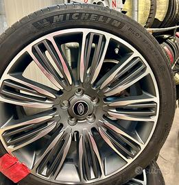 4 gomme  Michelin Pilot Sport 4 SUV 275/40 R22