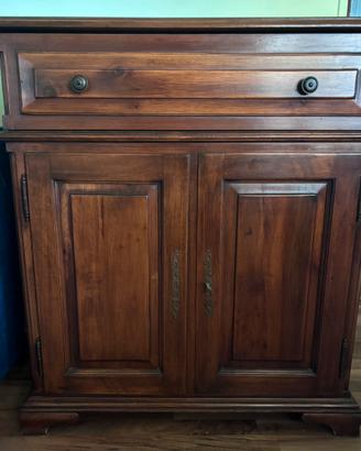 Credenza vintage in legno  di noce