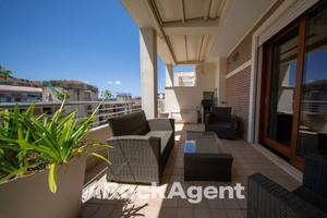 ELEGANTE APPARTAMENTO SU DUE LIVELLI CON AMPIO TER