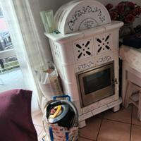 Stufa Phebo in ceramica