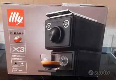 Macchina caffè Illy capsule mai usata