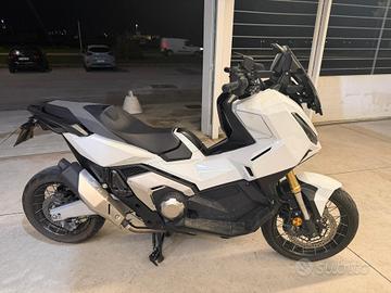 Honda X-ADV 750