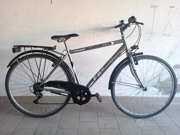 City bike da 28 pollici 