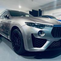MASERATI Levante V6 Diesel 275 CV AWD Gransport