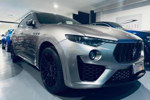 MASERATI Levante V6 Diesel 275 CV AWD Gransport