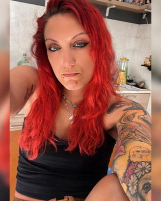 Store Manager per negozio di tatuaggi e piercing