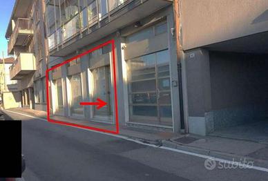 Negozio a Mariano Comense