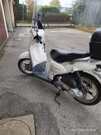 Scooter scarabeo 50 4 tempi