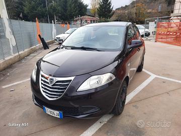 LANCIA YPSILON 1.2 FIRE ANNO 2013