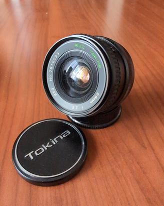 konica 28 2.8 