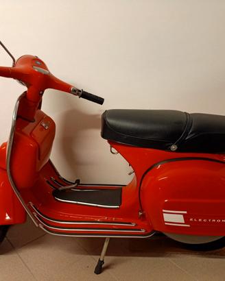 VESPA RALLY 200 e GL 150