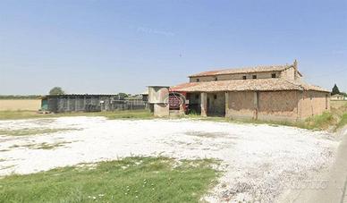 Casa indipendente di 290 m² con 4 locali a Cesena