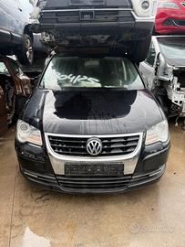 VOLKSWAGEN TOURAN PER RICAMBI