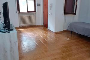 Bari Via Fanelli- 80 mq più 50 di esterno