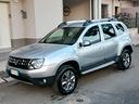 dacia-duster-1-6-105cv-4x2-gpl-laureate-navi-2015