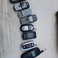 Telefonini vecchi