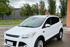 Ford Kuga 2.0 TDCI 120 CV S&S 2WD Titanium