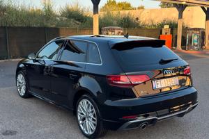 Audi A3 Sportback 30 TDI S-Tronic Sport