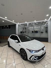 Volkswagen Golf GTI 2.0 TSI DSG