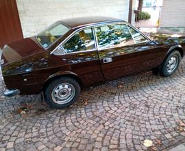 Auto d'epoca lancia beta coupé 1600 cc