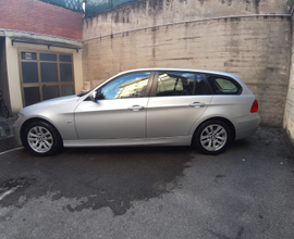 BMW serie 320 con soli 74.000 km