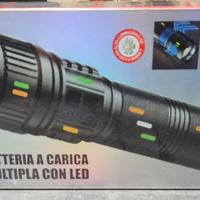 Luce a batteria a carica multipla