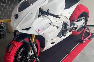 APRILIA RSV4 Facotry