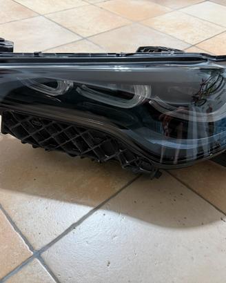 Alfa stelvio faro anteriore sinistro
