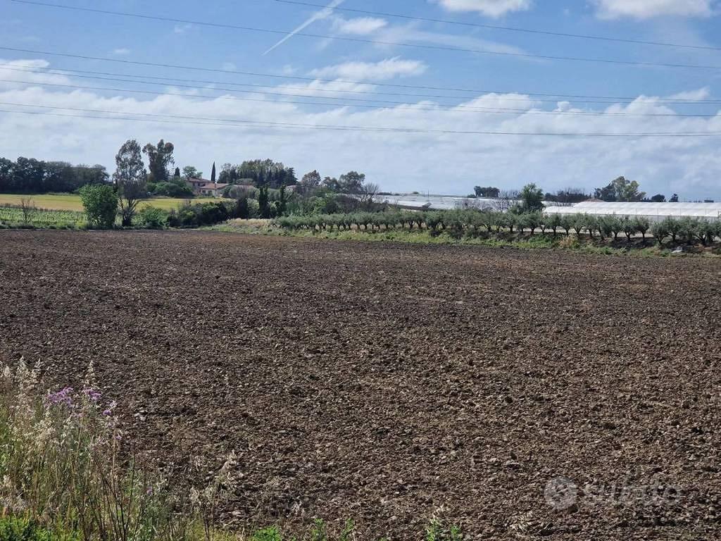 Immobile in asta di 32500 m² a Eboli - Vista 3