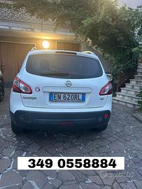 auto Nissan Qashqai
