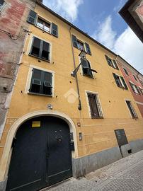 4 LOCALI A NOVI LIGURE