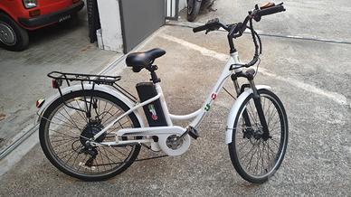 bicicletta elettrica nuova