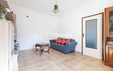 bilocale SENZA SPESE in CENTRO Oggiono