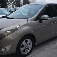 Renault Scenic Grand Scénic 1.5 dCi/105CV PlayStat