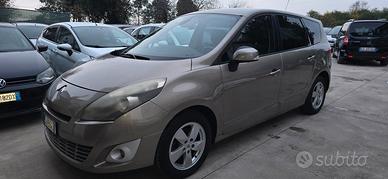 Renault Scenic Grand Scénic 1.5 dCi/105CV PlayStat