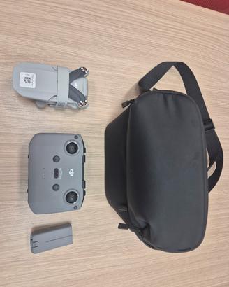 Drone mini 4K Dji con due batterie