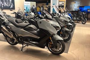 Yamaha T Max 560 TECH MAX ( patente A2 )