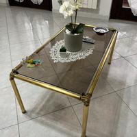 Tavolino in vetro da salotto