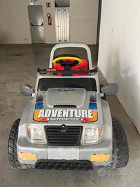 Macchina elettrica per bimbo Peg-Perègo.