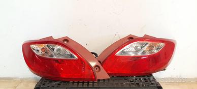 COPPIA FANALI STOP POSTERIORI DESTRO E SINISTRO MA