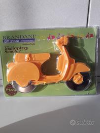 Scooter taglia pizza
