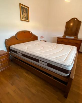 Camera da letto matrimoniale