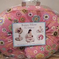 Cuscino Boppy per allattamento