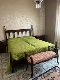 Struttura letto matrimoniale legno massello