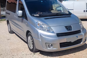 Peugeot  Exper Tepee 8 posti