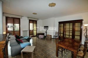 Viale Risorgimento appartamento di 170mq libero su