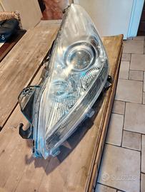 fanale peugeot 5008 prima serie