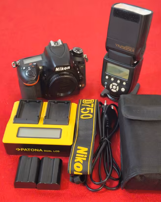 Nikon D750 FX 18k scatti come nuova + flash